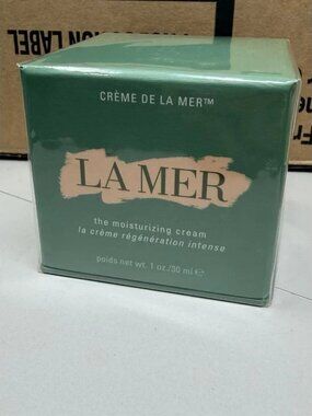 La Mer The Moisturizing ~ 1 oz / 30 ml